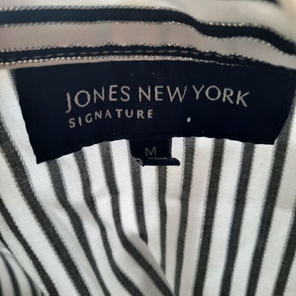 Jones New York Signature Belted Button Up Blouse - Picture 2 of 6